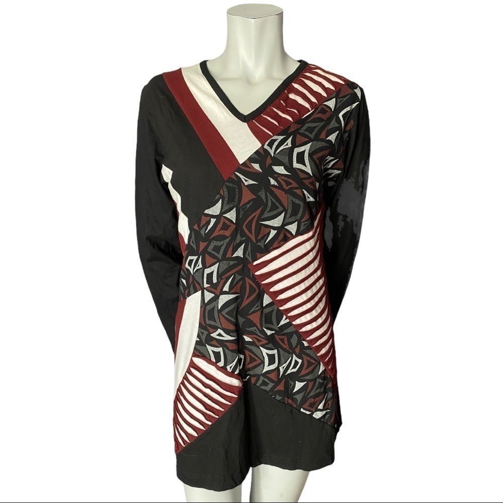 Leopards & Roses V Neck Patterned Tunic Small